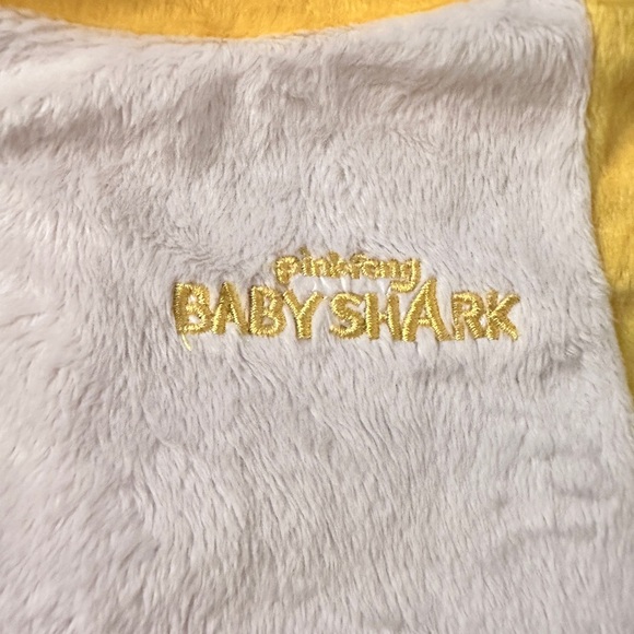 Baby shark halloween costume 3T-4T - Picture 4 of 9